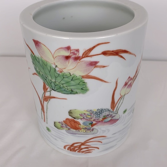 Chinese White Ceramic Water Graphic with Ducks & Flowers Container Vase Planter - Picture 5 of 9